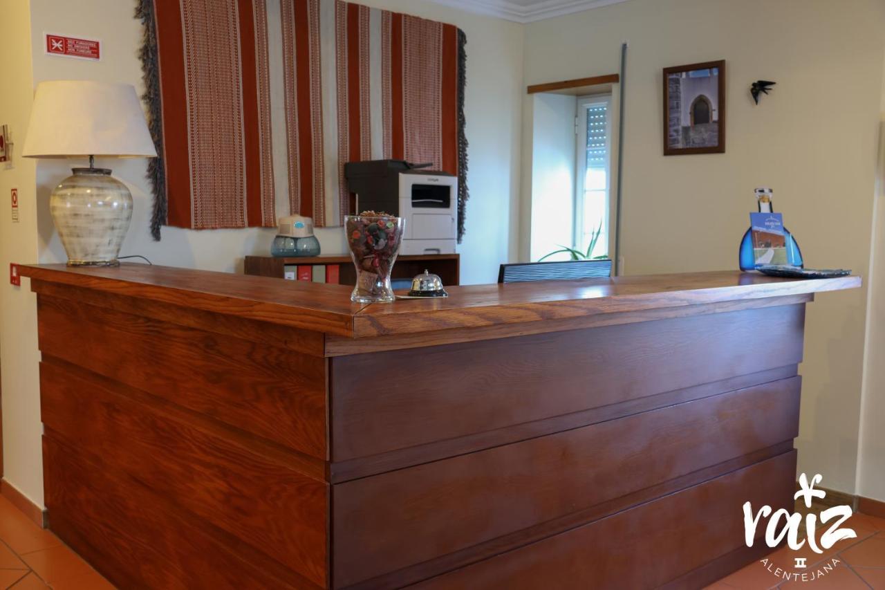 Raiz Alentejana II Bed & Breakfast Reguengos de Monsaraz Luaran gambar