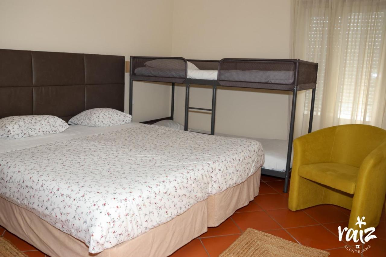 Raiz Alentejana II Bed & Breakfast Reguengos de Monsaraz Luaran gambar